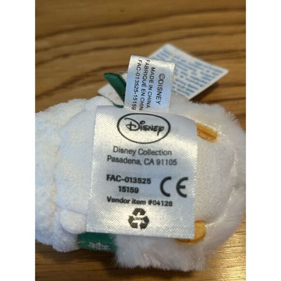 Disney Tsum Tsum Donald Duck Mini Holiday Christmas Plush, 3.5" - Picture 7 of 10